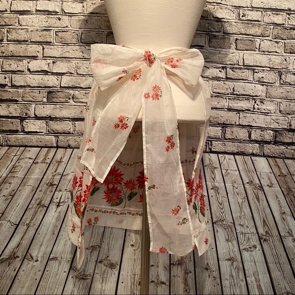 Vintage Retro Christmas Apron - Picture 3 of 5